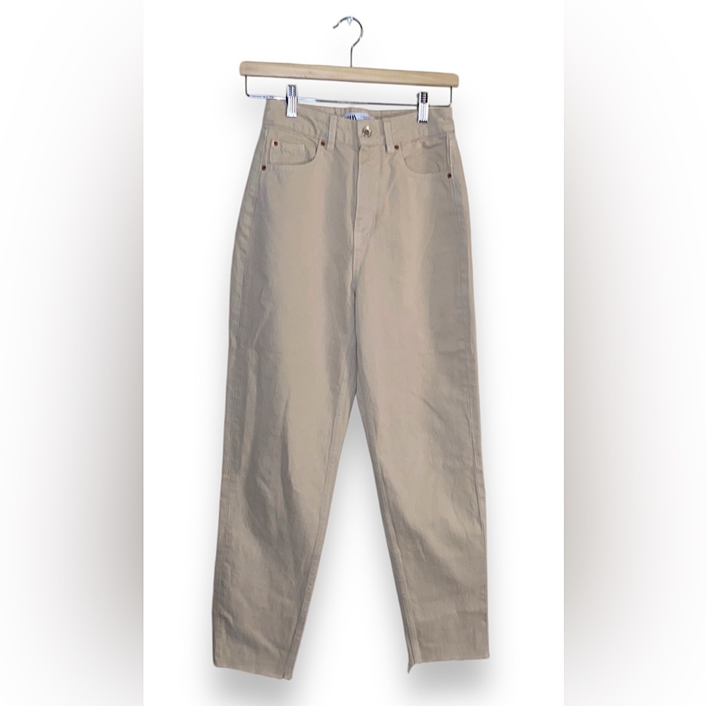Zara High Waisted Mom jeans Tan raw hem sz 2